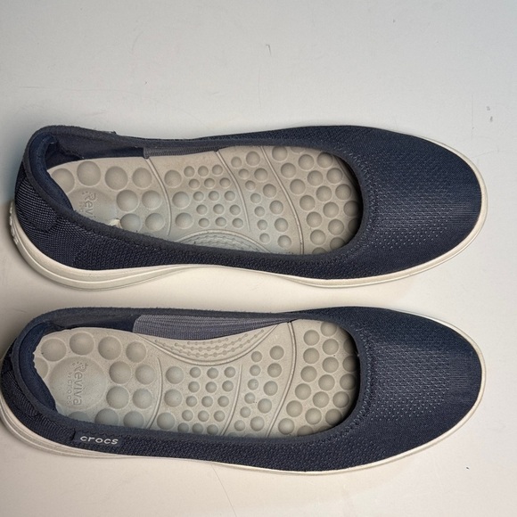 CROCS Shoes - CROCS Dark Blue Slip-On Dress Shoes size 10